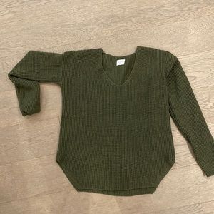 Wool sweater. Wilfred (Aritzia) dark green. Xs